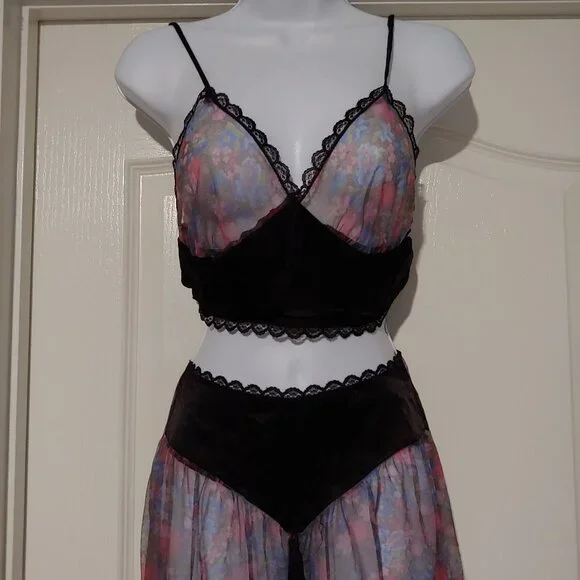 VTG Petra Fashions 89/90's Sheer Floral Lingerie Set Harem Sheer Genie Loungewea - Picture 5 of 12